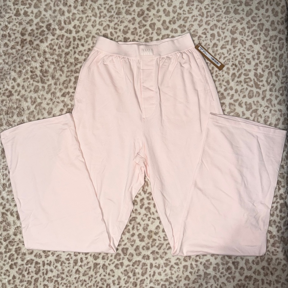 SOLD!!!!!!!! SKIMS Boyfriend Loose Pant XXS in Barely Pink - NWT!!